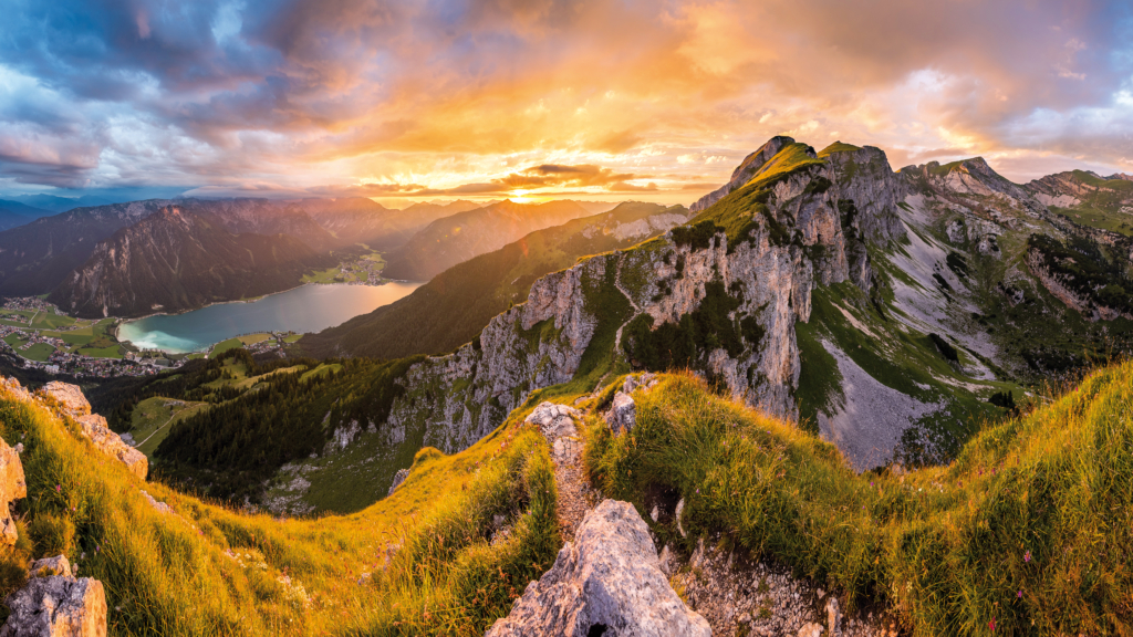 Sonnenaufgang über dem Rofangebirge