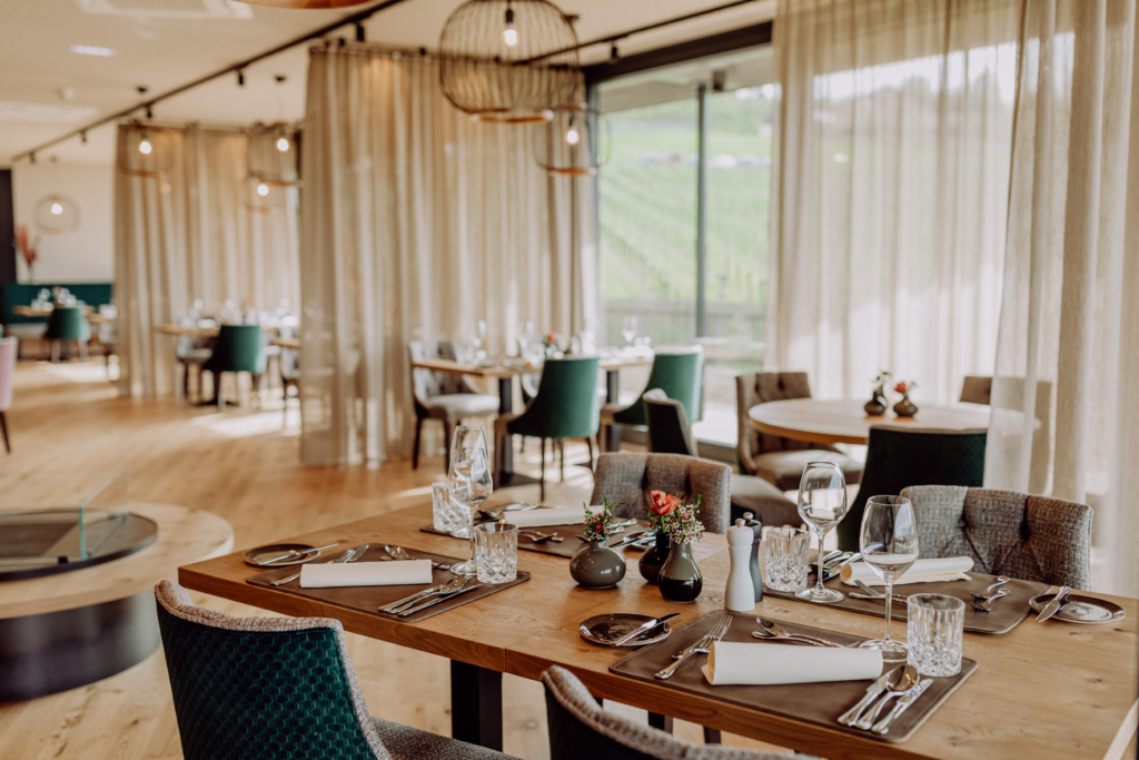 The Ratscher Landhaus Vineyard Restaurant